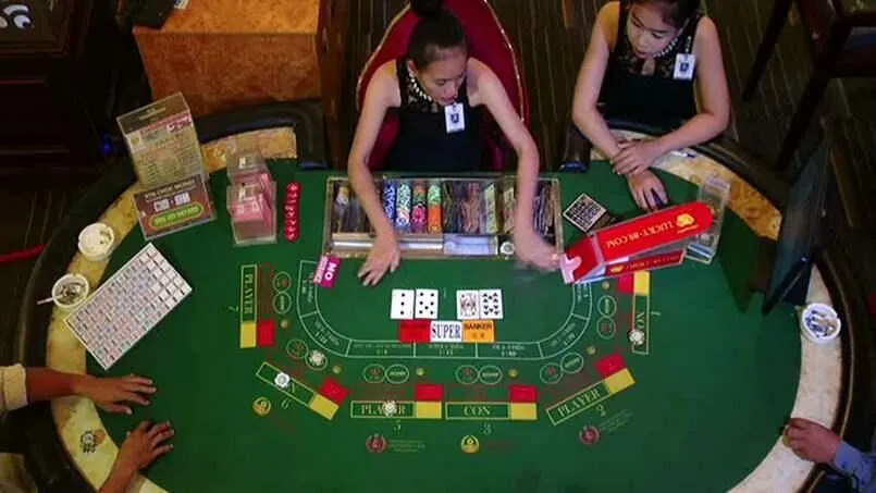 Baccarat bảo hiểm là phương thức cược như thế nào? 